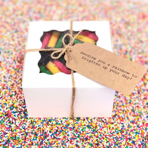 1 lb. Rainbow Cookie Gift Box